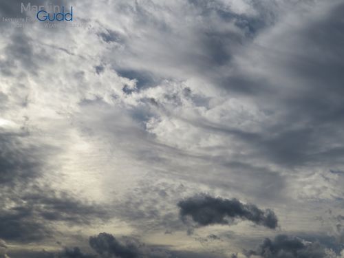 Altocumulus stratiformis virga (Entstehung eines Fallstreak holes)